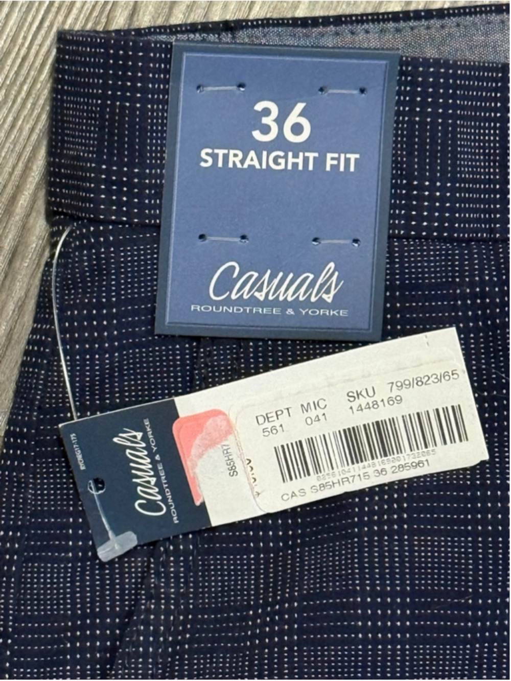 Roundtree & Yorke Casuals Shorts Mens 36 Blue Plaid Straight Fit Flat Front NWT - Picture 7 of 7